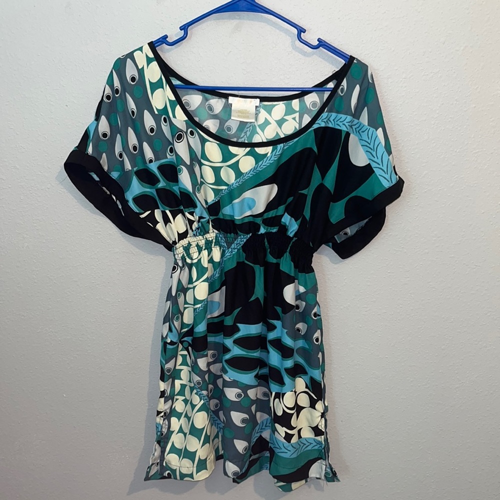3/$35 colorful flowy top with cinched waist